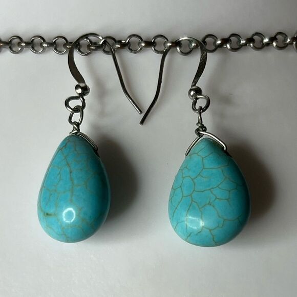 Fashion Statement Necklace & Earring Set Stone Turquoise and Silver - Picture 5 of 6